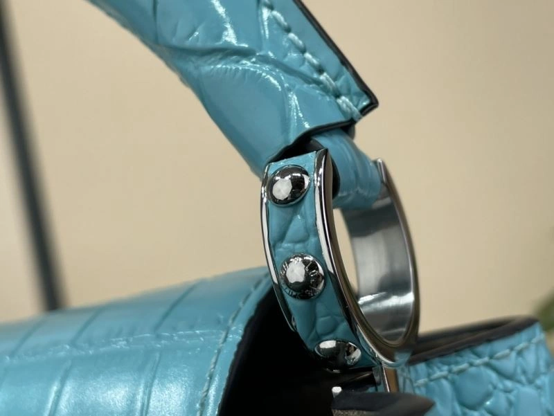 LV Capucines Bags 4365F-0018