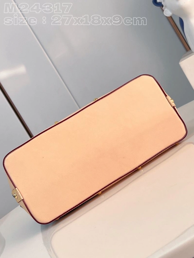 LV Clutch Bags 4365F-0272