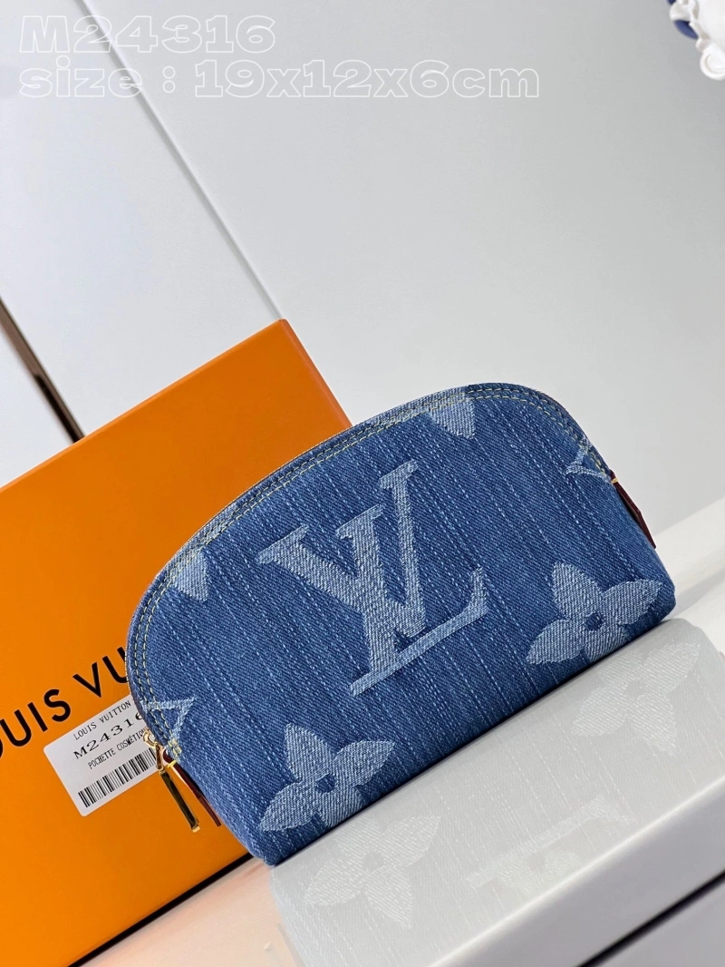 LV Clutch Bags 4365G-0090