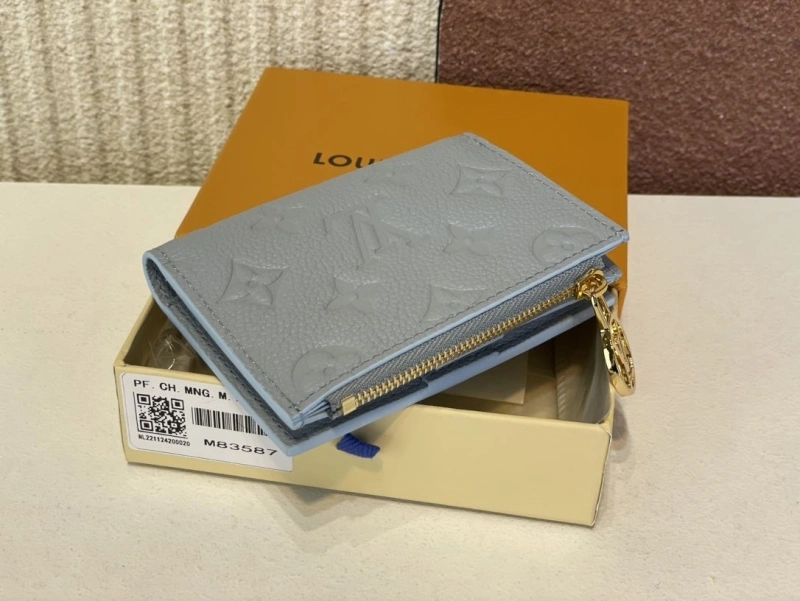 LV Wallets 4365H-0010