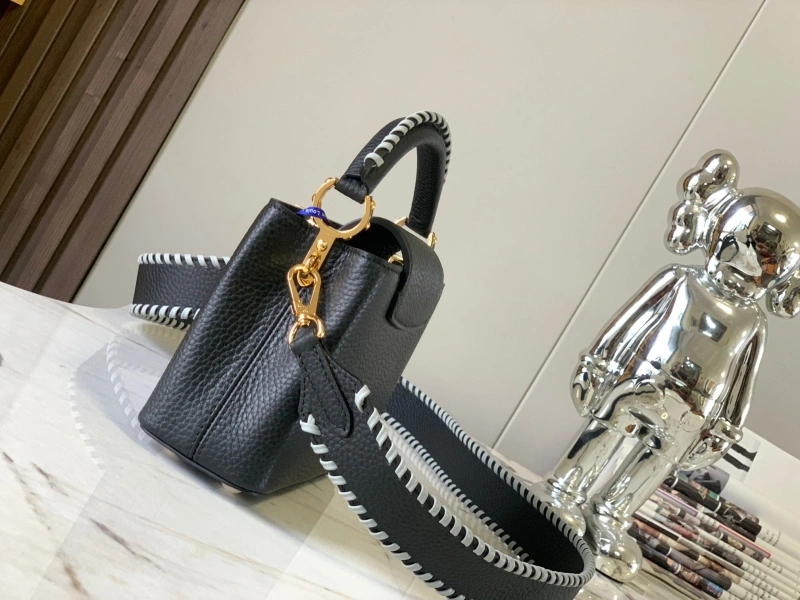 LV Capucines Bags 4365H-0030