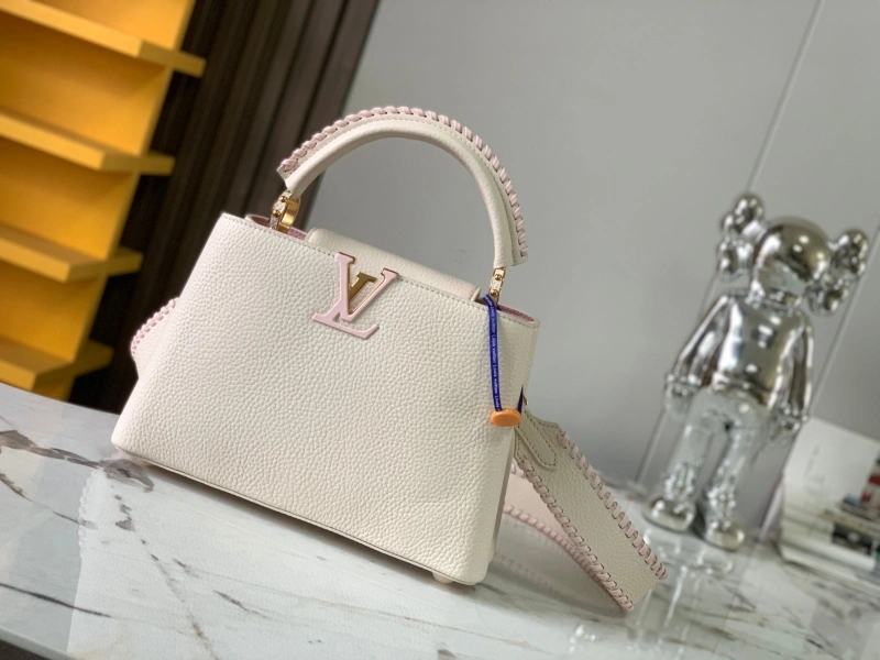 LV Capucines Bags 4365H-0031