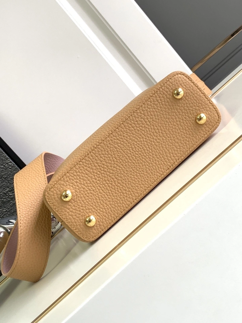 LV Capucines Bags 4365H-0057