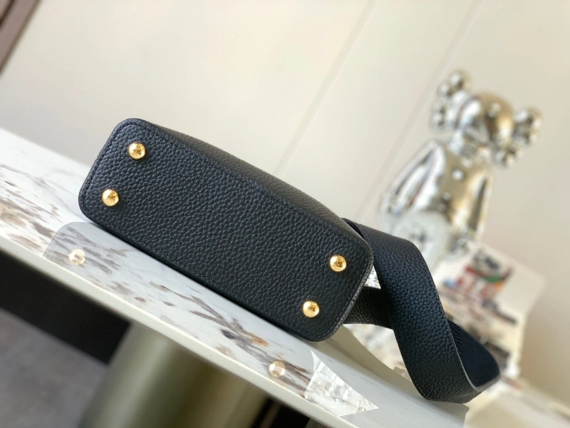 LV Capucines Bags 4365H-0061