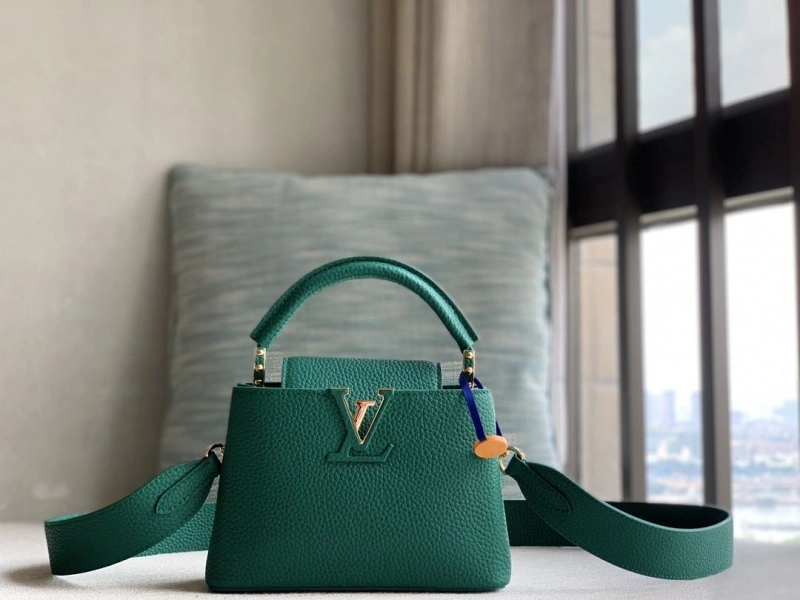 LV Capucines Bags 4365H-0099