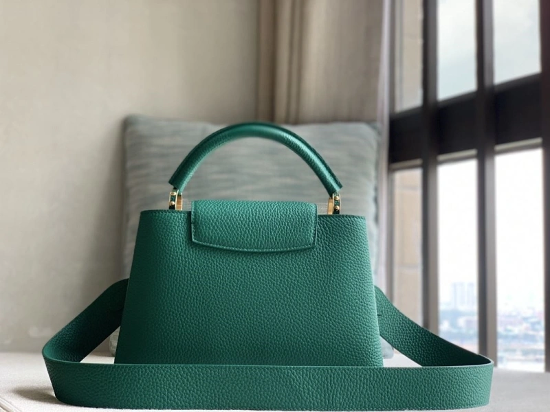 LV Capucines Bags 4365H-0105