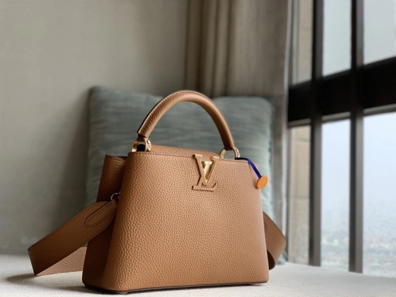 LV Capucines Bags 4365H-0106