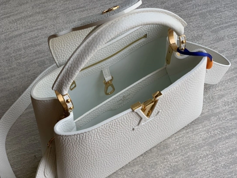 LV Capucines Bags 4365H-0107