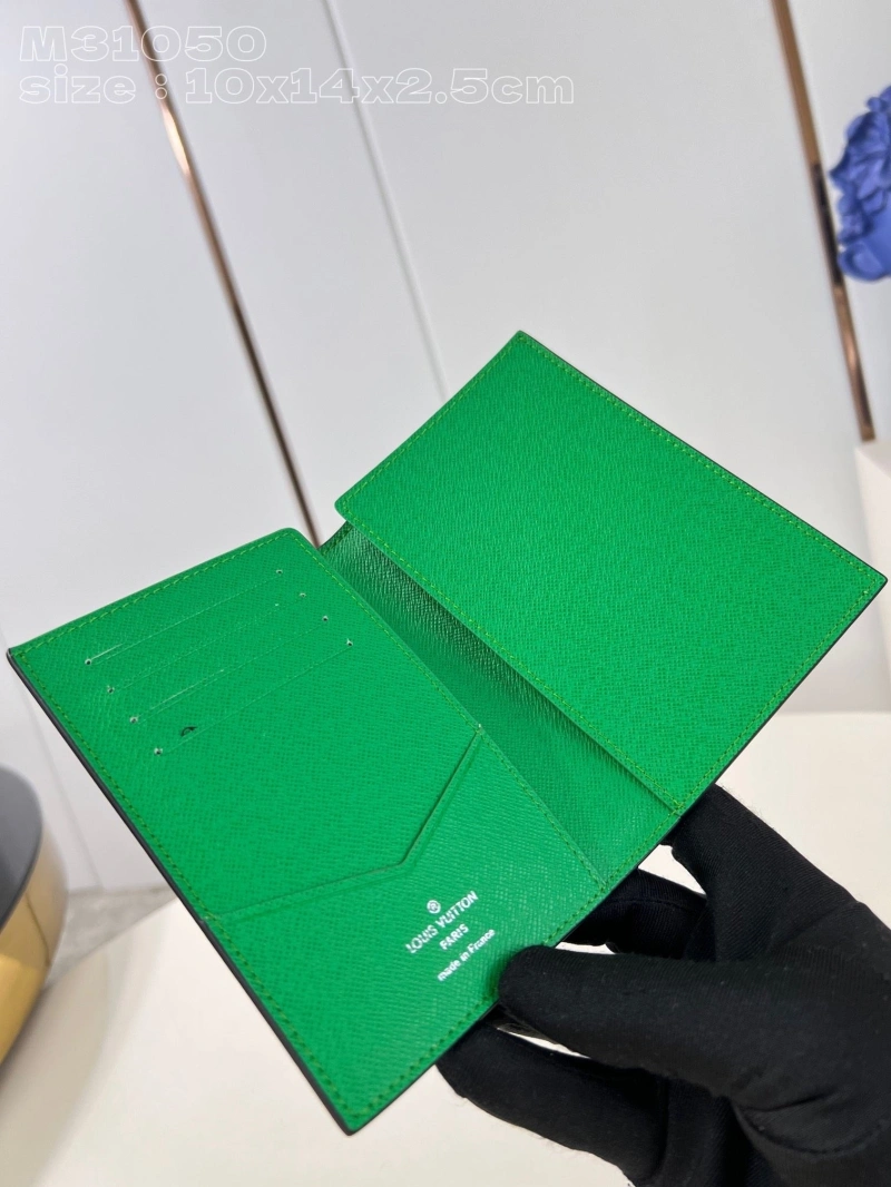 LV Wallets 4365H-0151