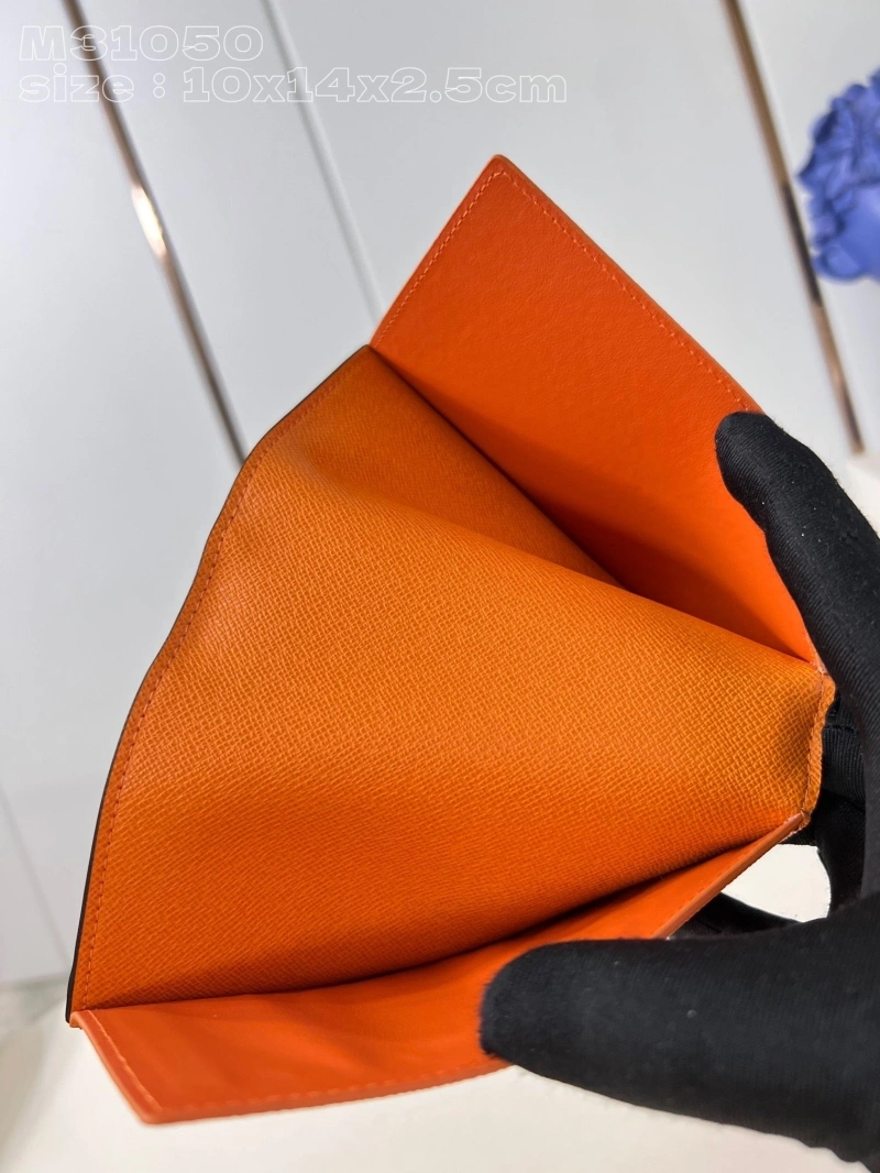 LV Wallets 4365H-0153