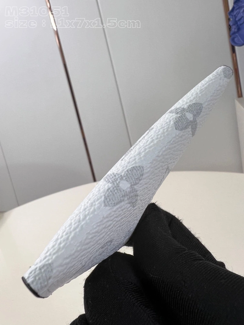 LV Wallets 4365H-0159