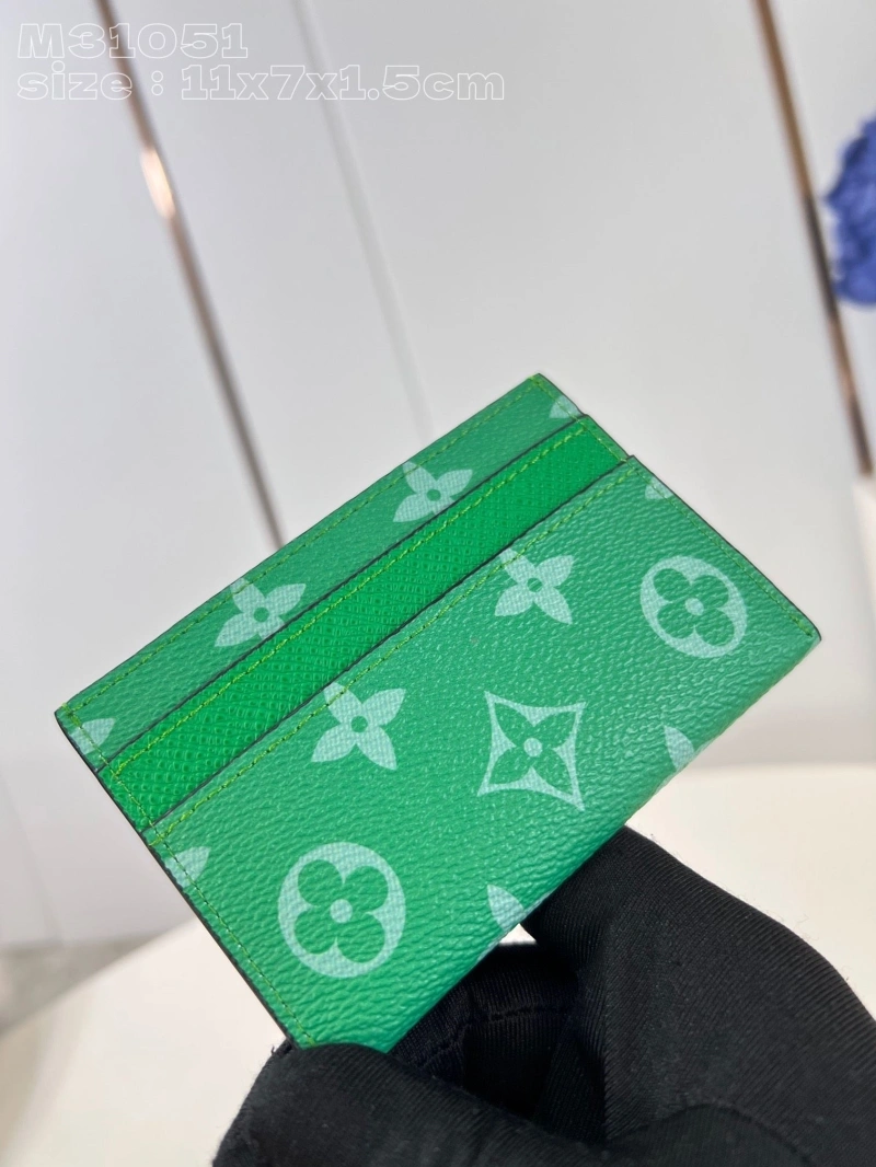 LV Wallets 4365H-0160