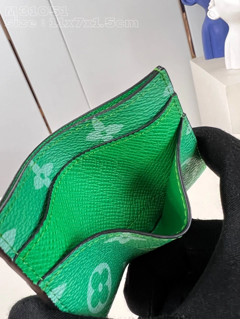 LV Wallets 4365H-0160