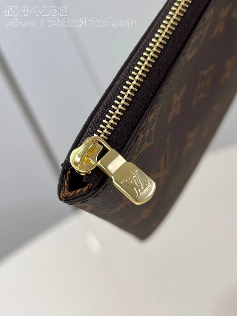 LV Clutch Bags 4365H-0186