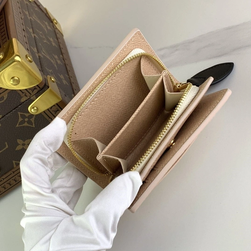 LV Wallets 4365H-0242