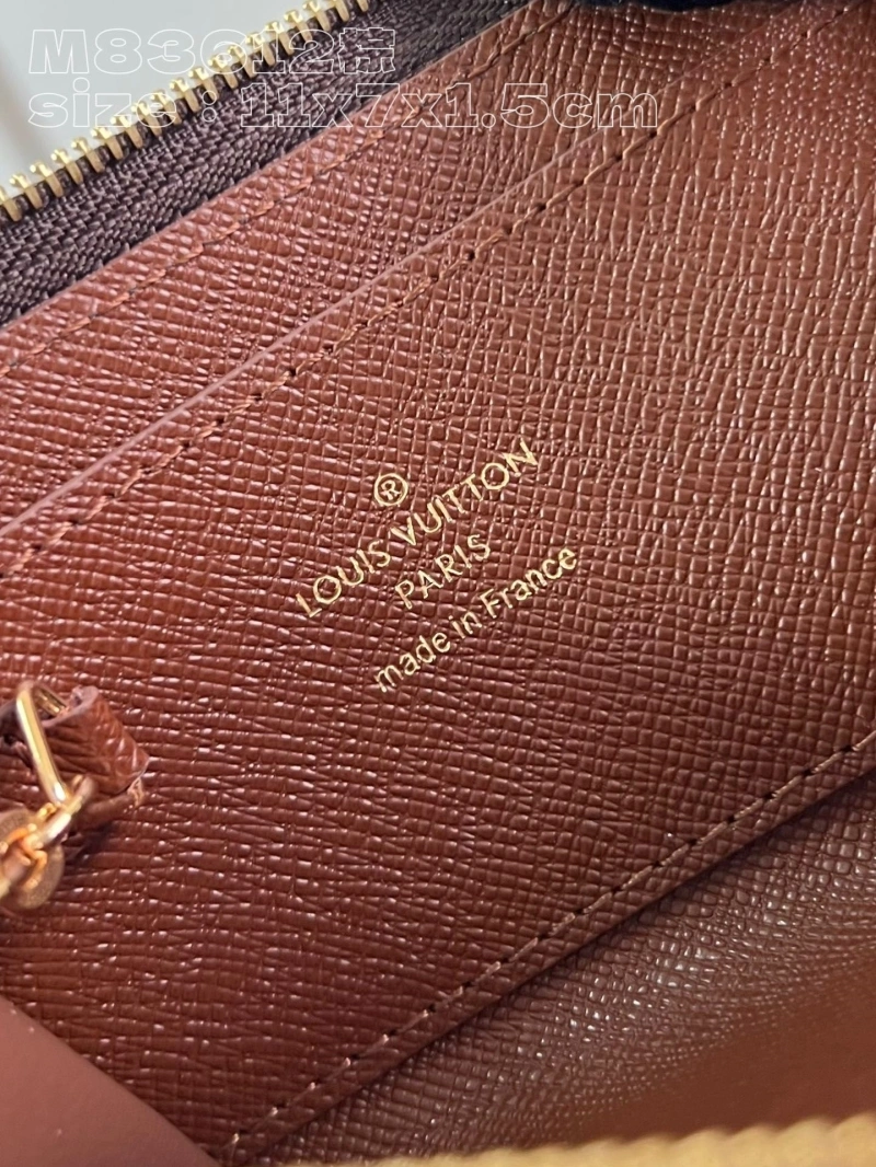 LV Wallets 4365H-0314