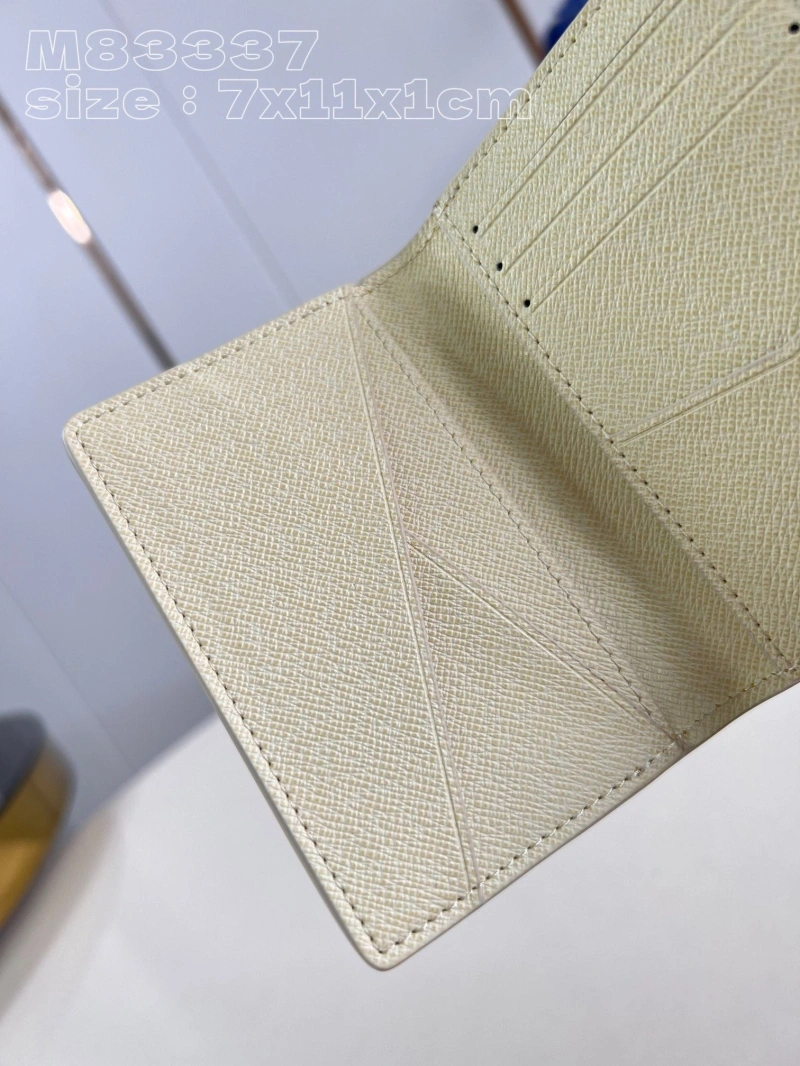 LV Wallets 4365H-0360