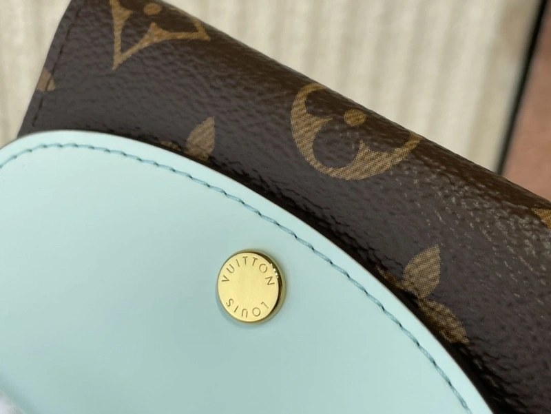 LV Wallets 4365H-0388