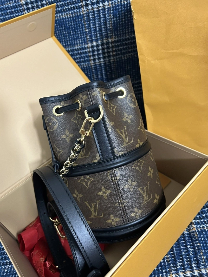 LV Bucket Bags 4365H-0404