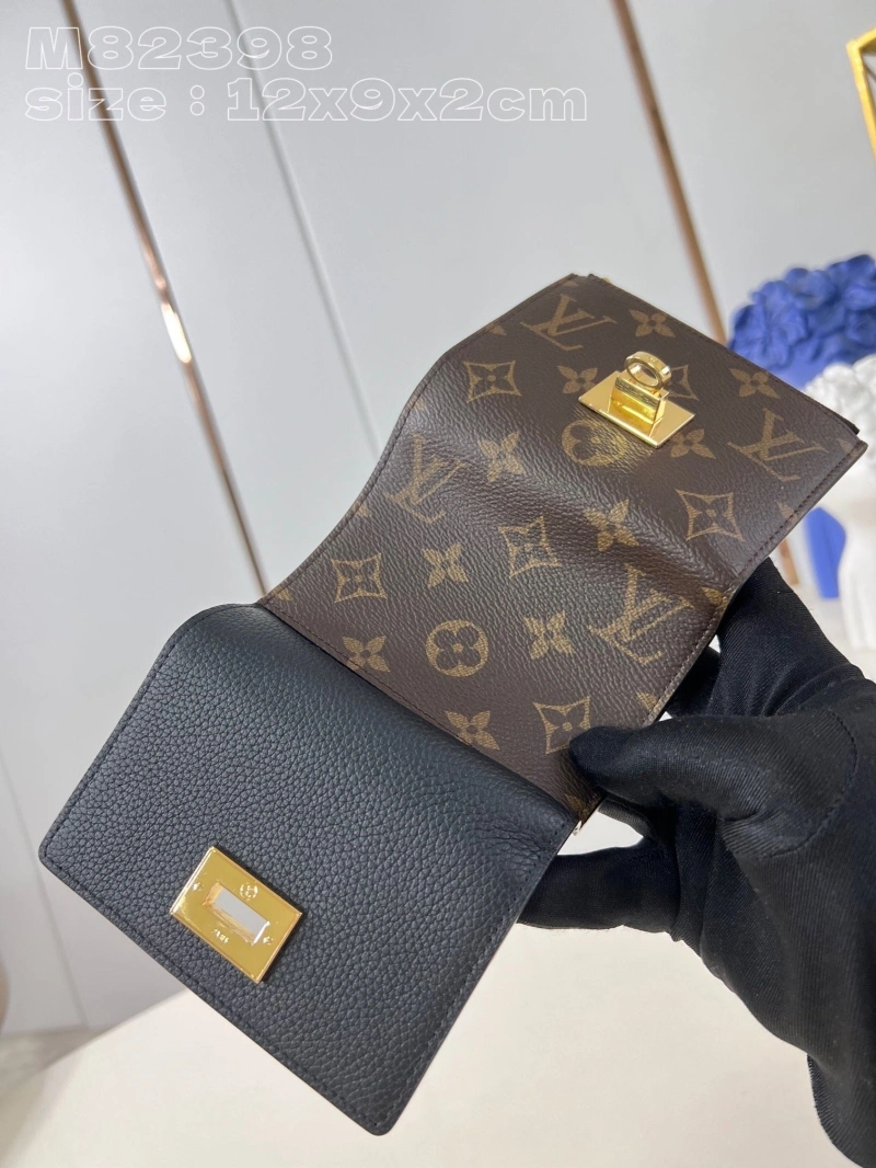 LV Wallets 4365H-0454