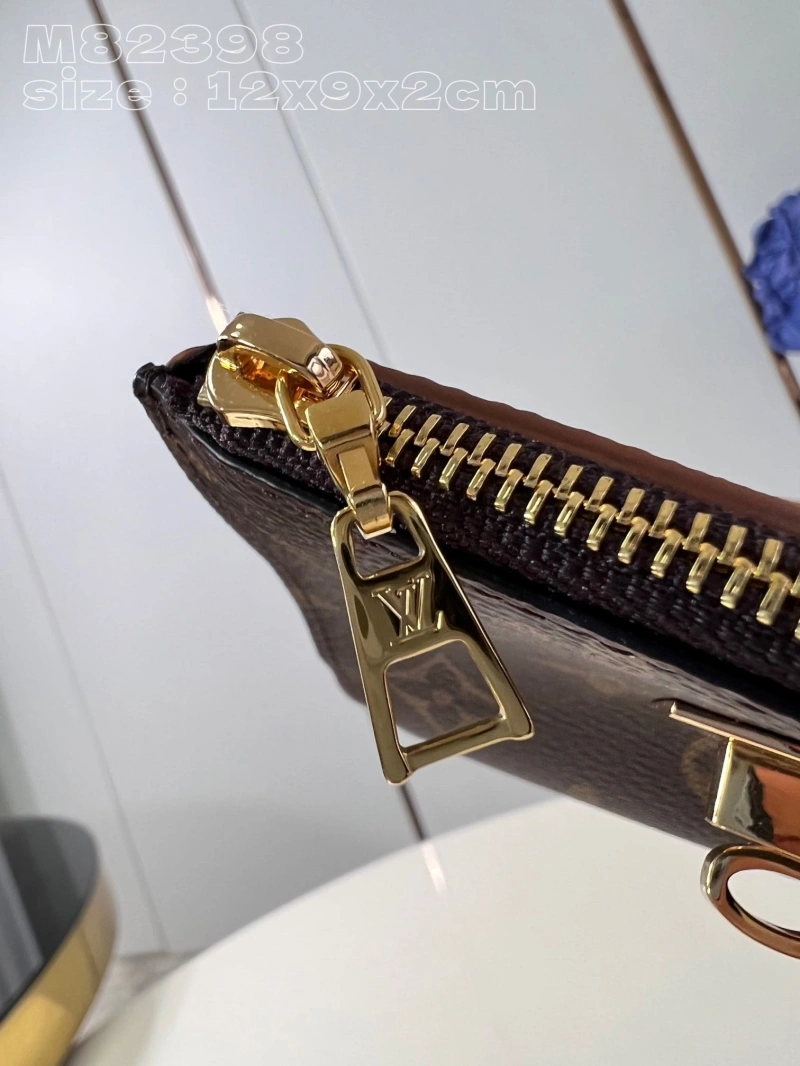 LV Wallets 4365H-0454