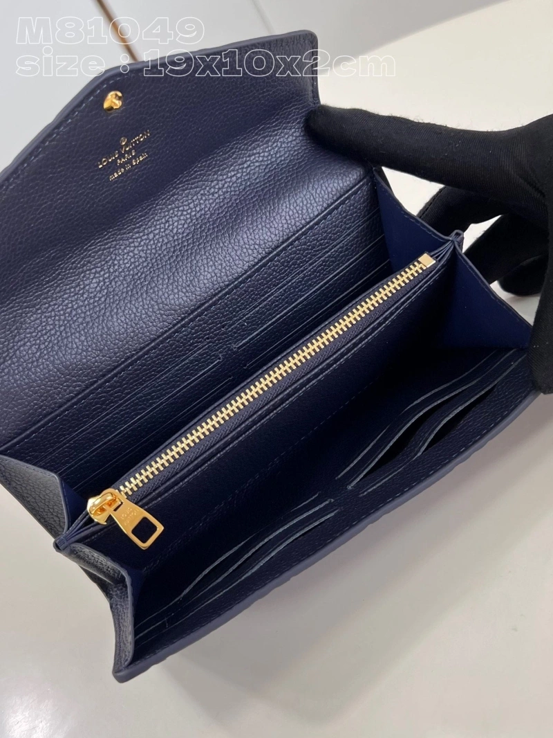 LV Wallets 4365H-0460