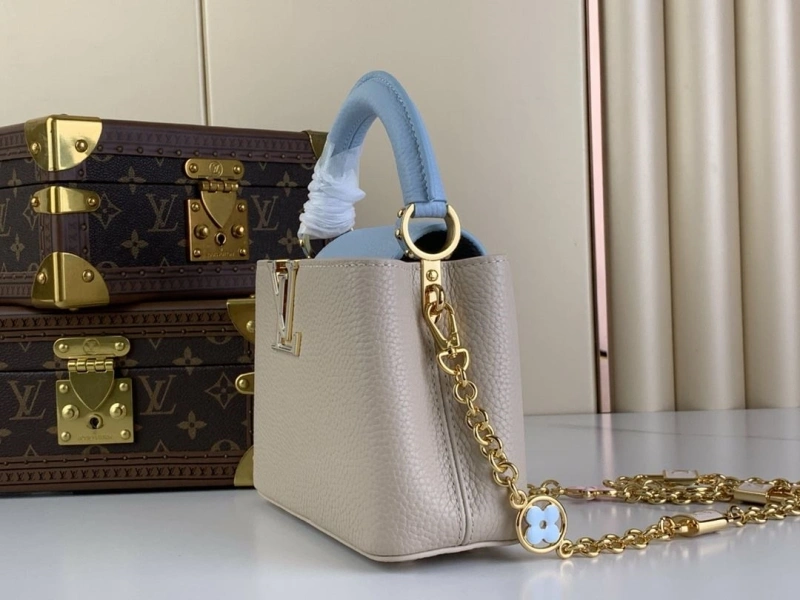 LV Capucines Bags 4365H-0487