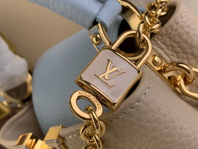 LV Capucines Bags 4365H-0488