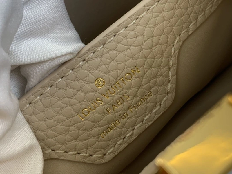 LV Capucines Bags 4365H-0488