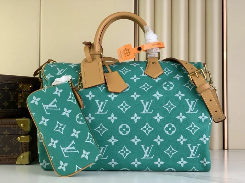 LV Travel Bags 4365H-0520
