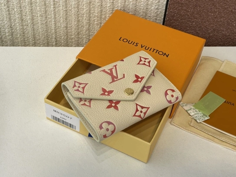 LV Wallets 4365H-0521