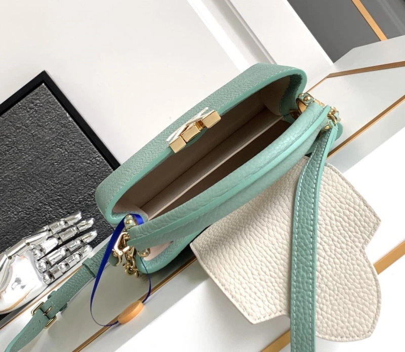 LV Capucines Bags 4365H-0526