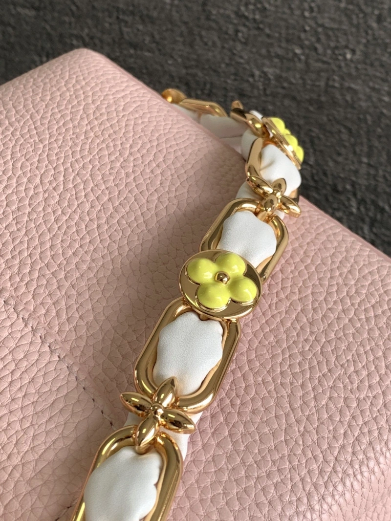 LV Capucines Bags 4365H-0533