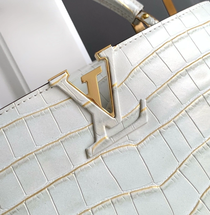 LV Capucines Bags 4365H-0538