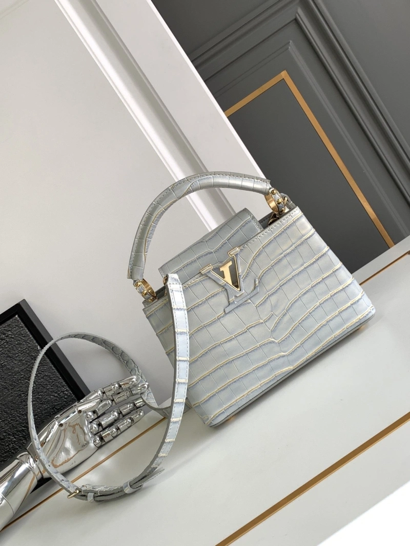 LV Capucines Bags 4365H-0541