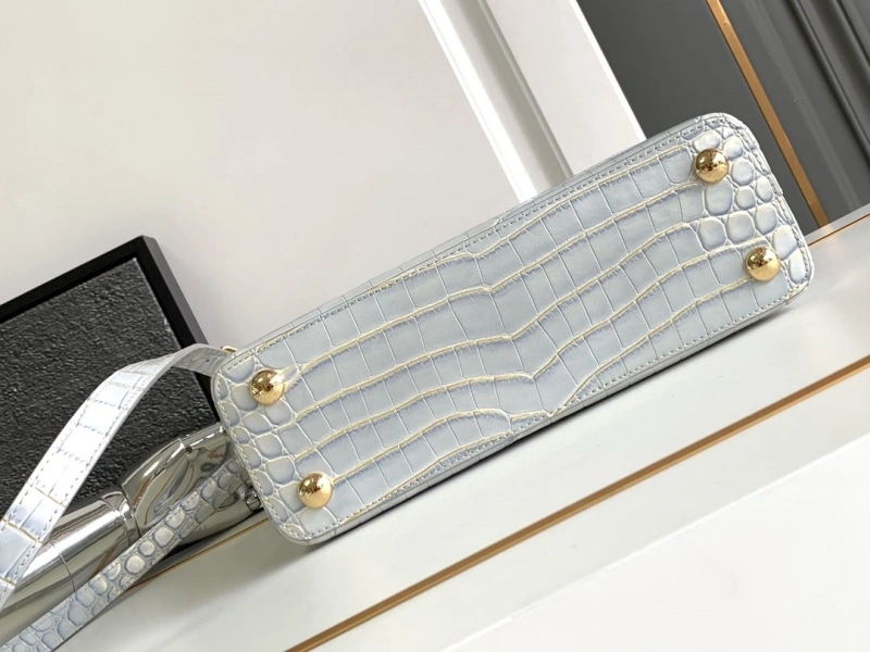 LV Capucines Bags 4365H-0542