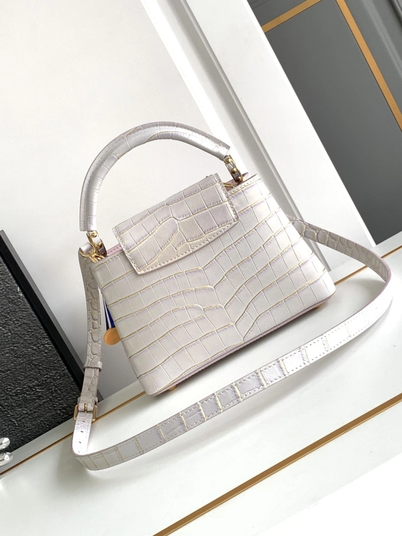 LV Capucines Bags 4365H-0543