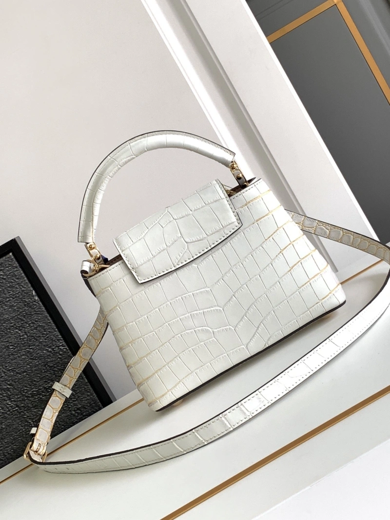 LV Capucines Bags 4365H-0544