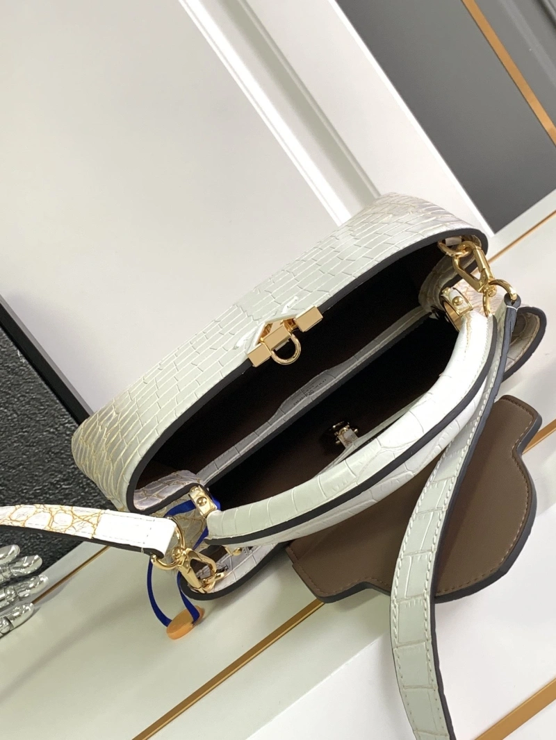 LV Capucines Bags 4365H-0545