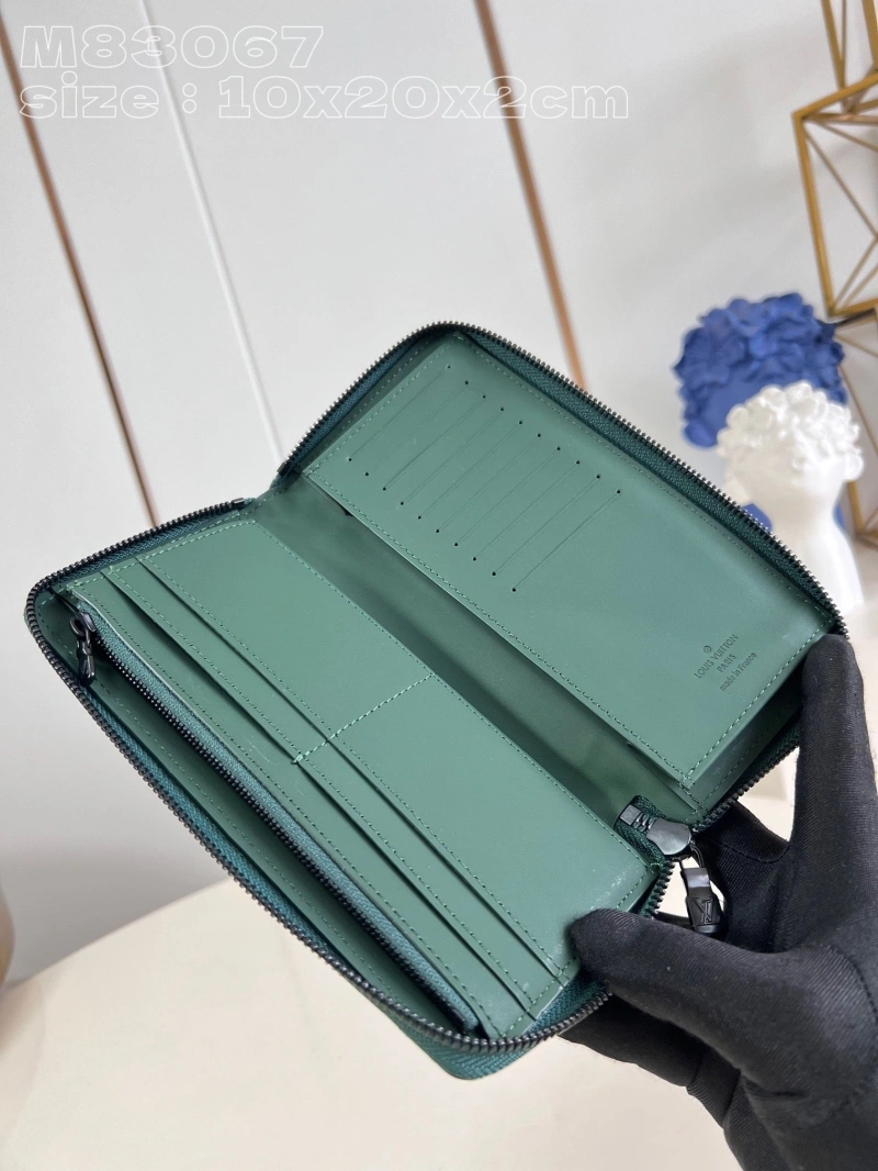 LV Wallets 4365H-0570