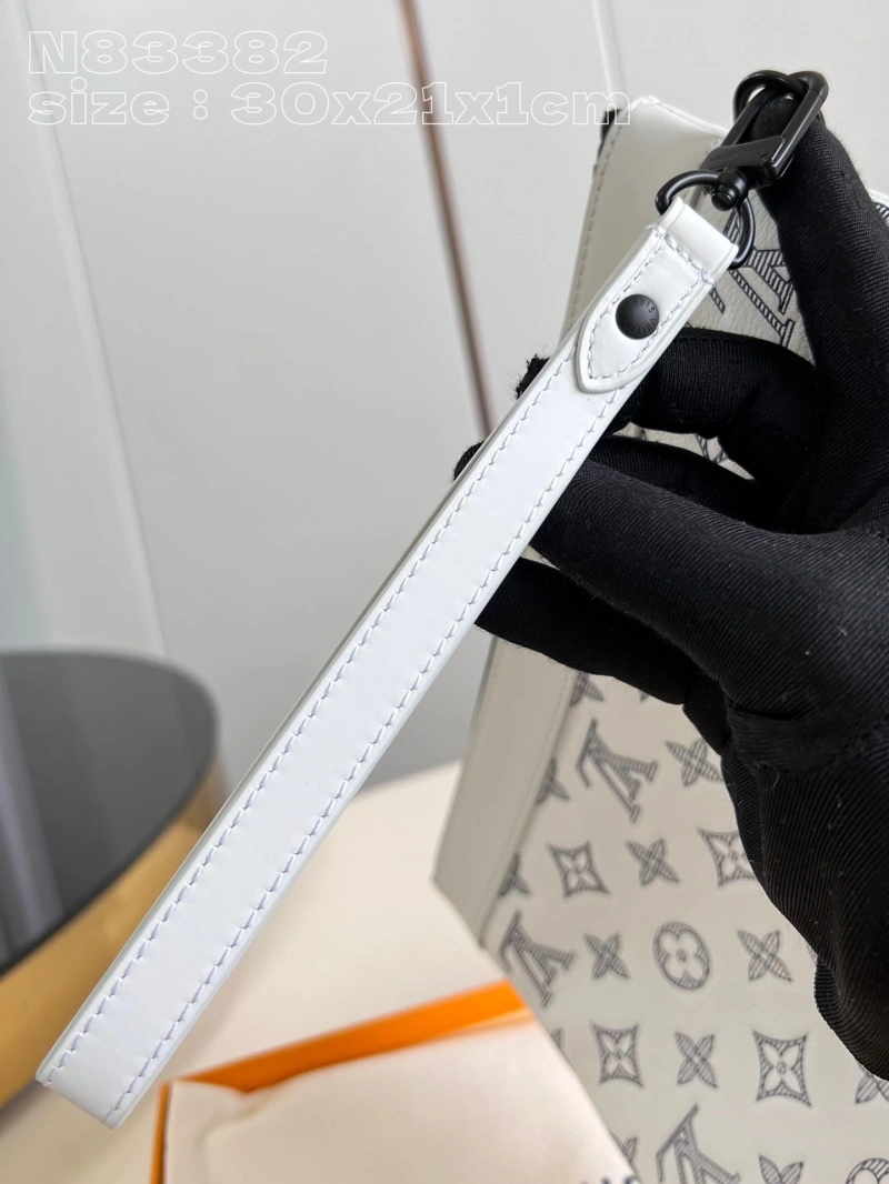 LV Clutch Bags 4365H-0624