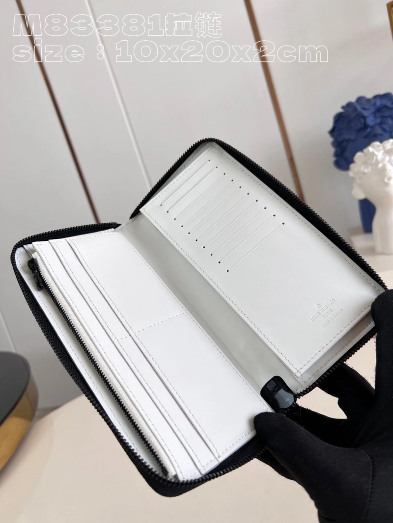 LV Wallets 4365H-0628