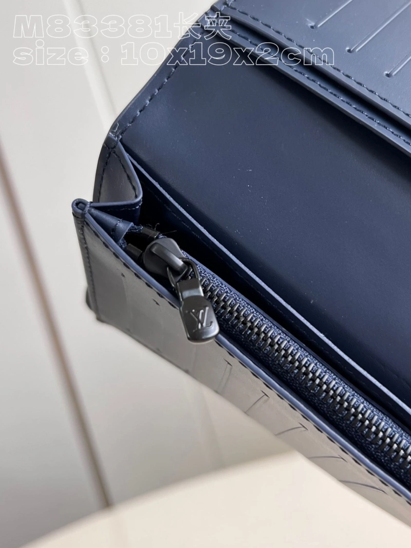 LV Wallets 4365H-0635