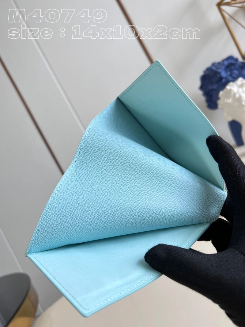 LV Wallets 4365H-0636