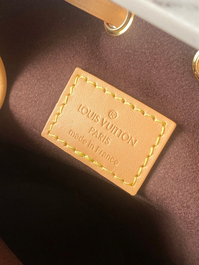 LV Bucket Bags 4365H-0661