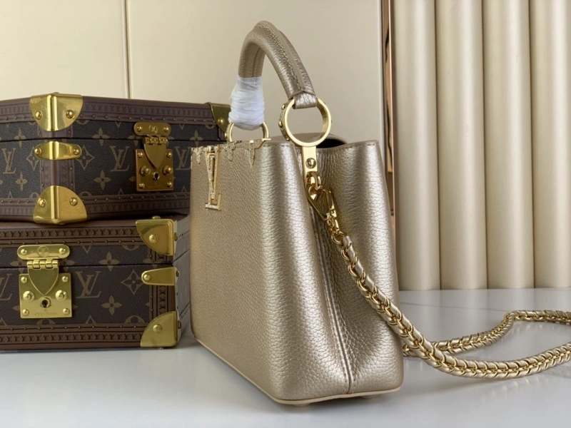 LV Capucines Bags 4365H-0671