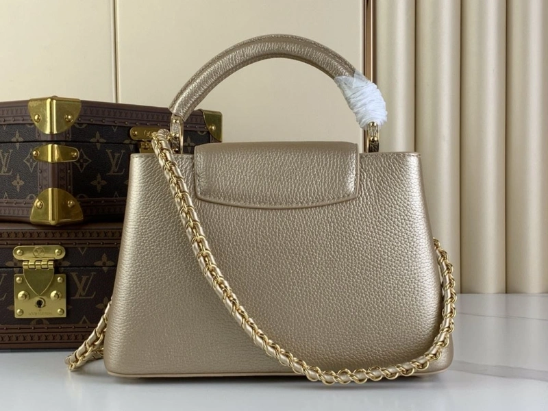 LV Capucines Bags 4365H-0671
