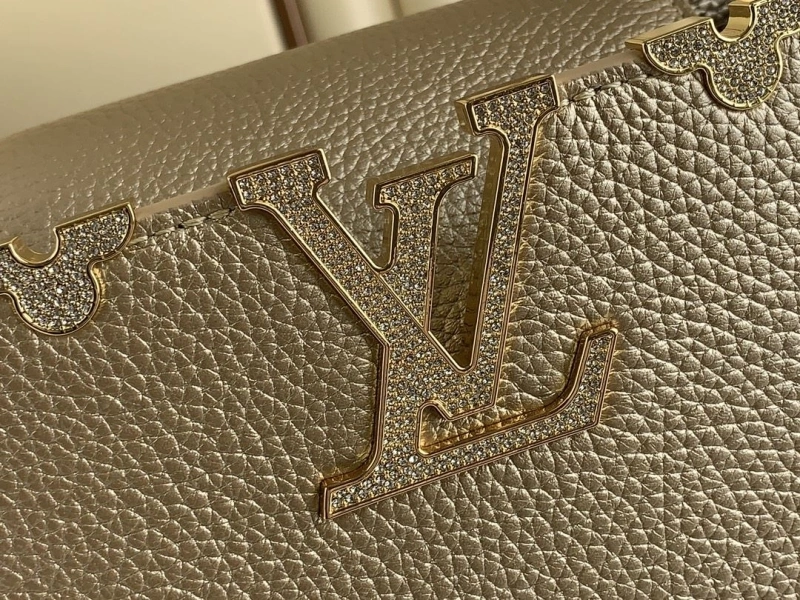 LV Capucines Bags 4365H-0671