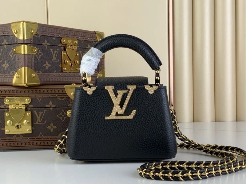 LV Capucines Bags 4365H-0672