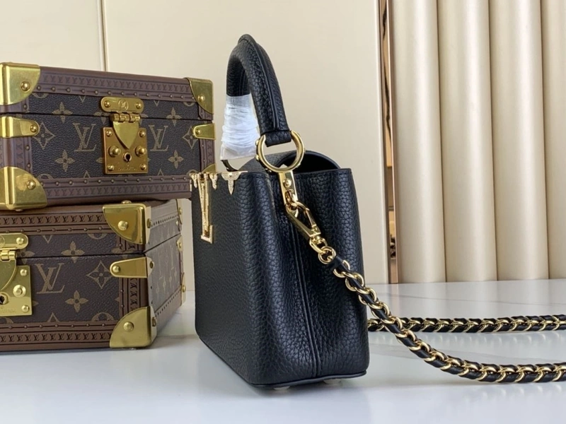 LV Capucines Bags 4365H-0673